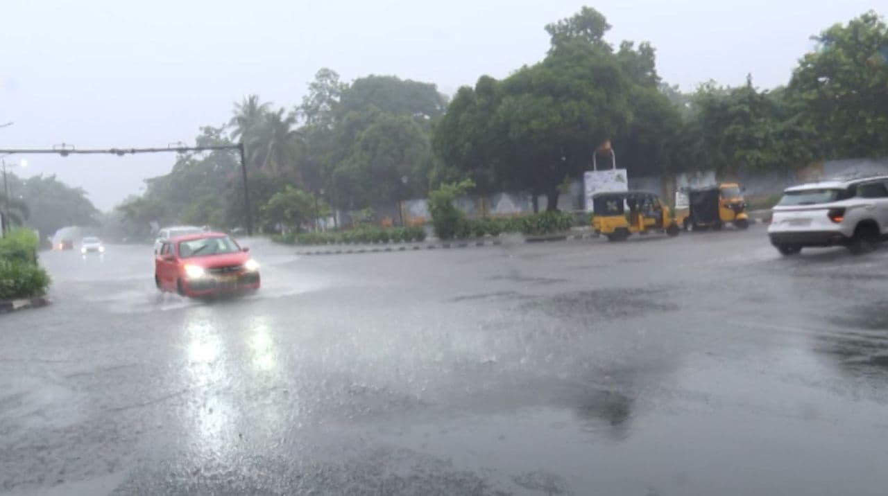 Red Warning! Low pressure strengthens, heavy rain to lash Odisha for four more days