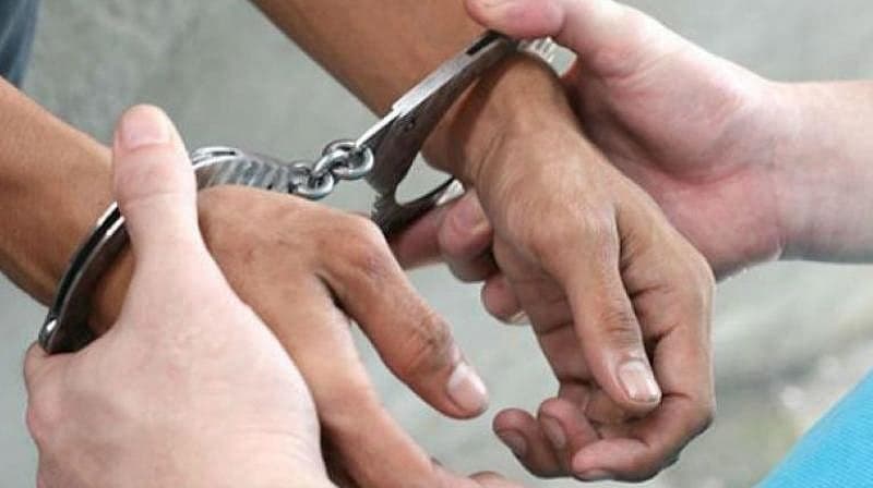 Beed: Junior Education Officer, Teacher Caught Accepting ₹20,000 Bribe