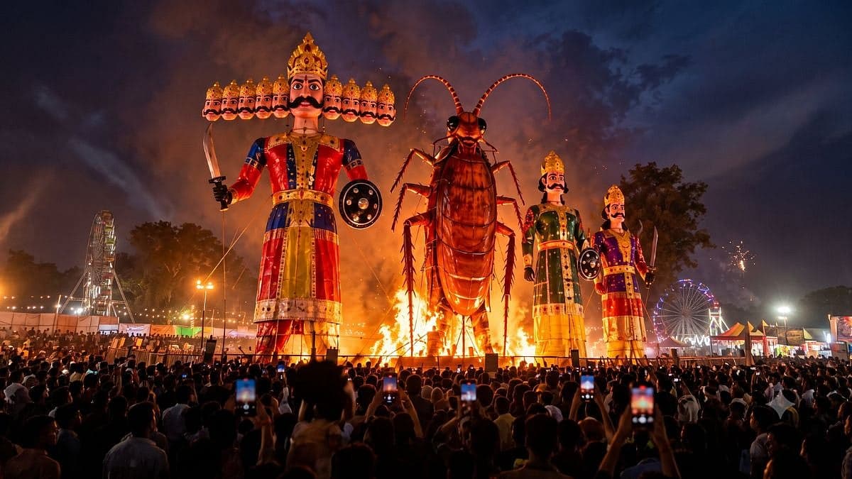 'Need To Eliminate Filth': Delhi's Shri Keshav Ramlila Committee To Burn 30-Foot Cockroach Effigy Alongside Ravana This Dussehra | Video