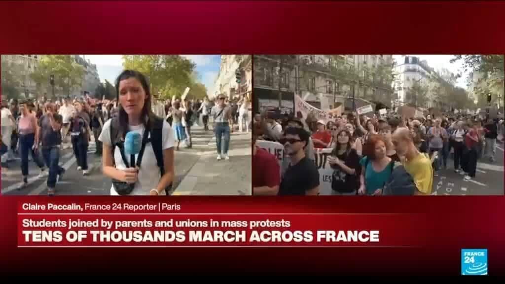 'Tense' atmosphere as tens of thousands join French student protests