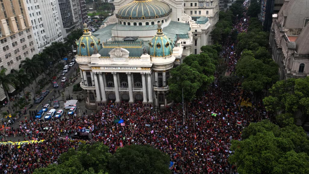 Thousands protest Flavio Bolsonaro, fearing far-right return in Brazil