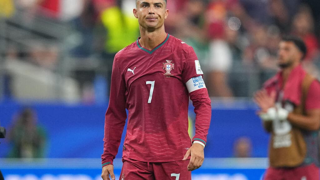 Portugal: Cristiano Ronaldo controversy rumbles on