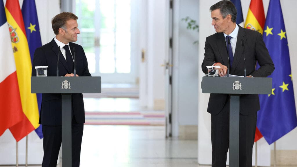 Macron says UK’s return to EU would be ‘excellent news’