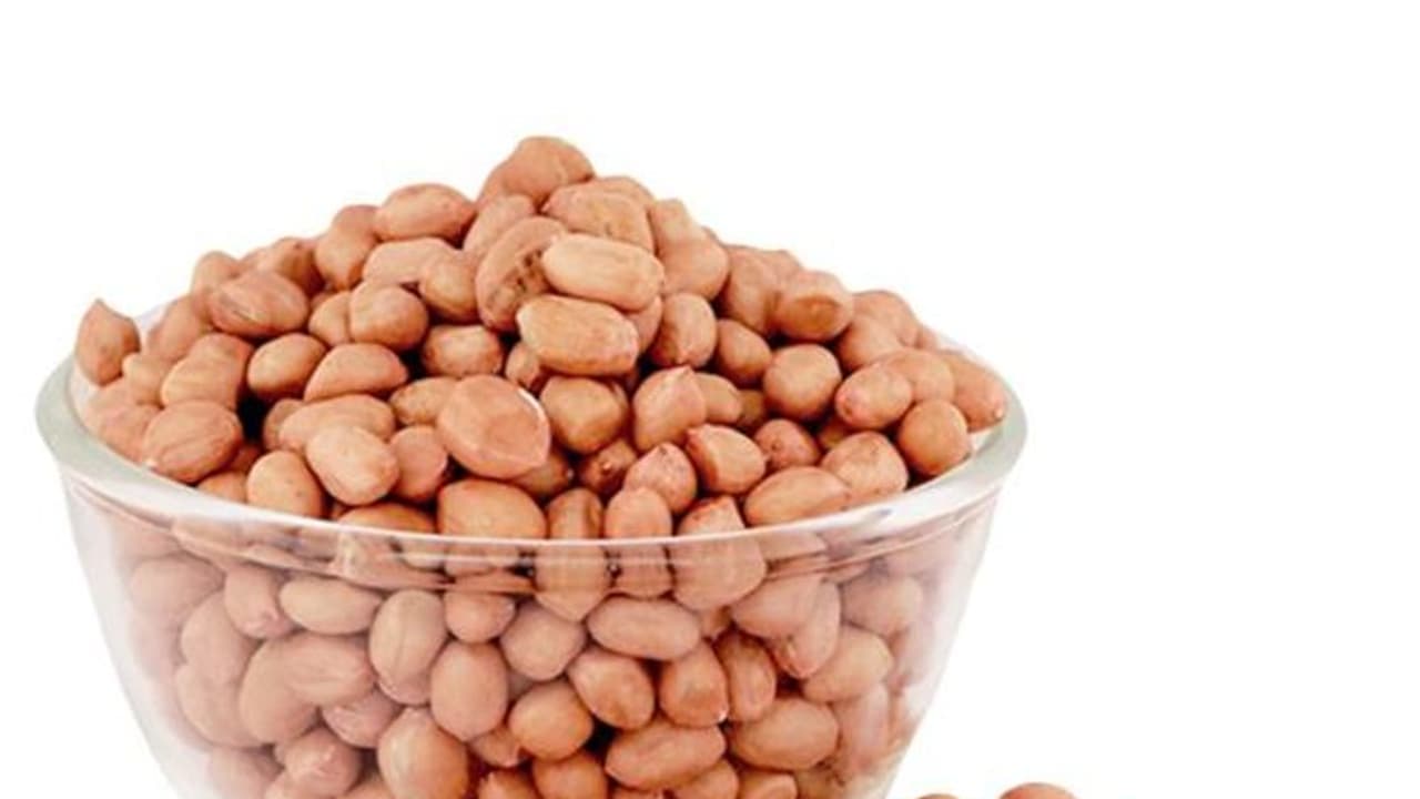 Health Benefits of Daily Peanut Consumption