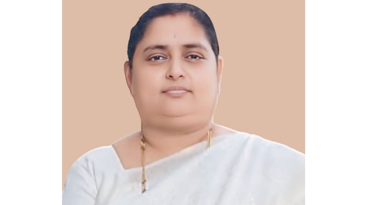 Teachers Day Special: ಮಕ್ಕಳ ಮನಸ್ಸಷ್ಟೇ ಅಲ್ಲ, ಕ್ಯಾನ್ಸರನ್ನೇ ಗೆಲ್ಲುತ್ತಿರುವ ಈ ಶಿಕ್ಷಕಿ ಯಾರು?