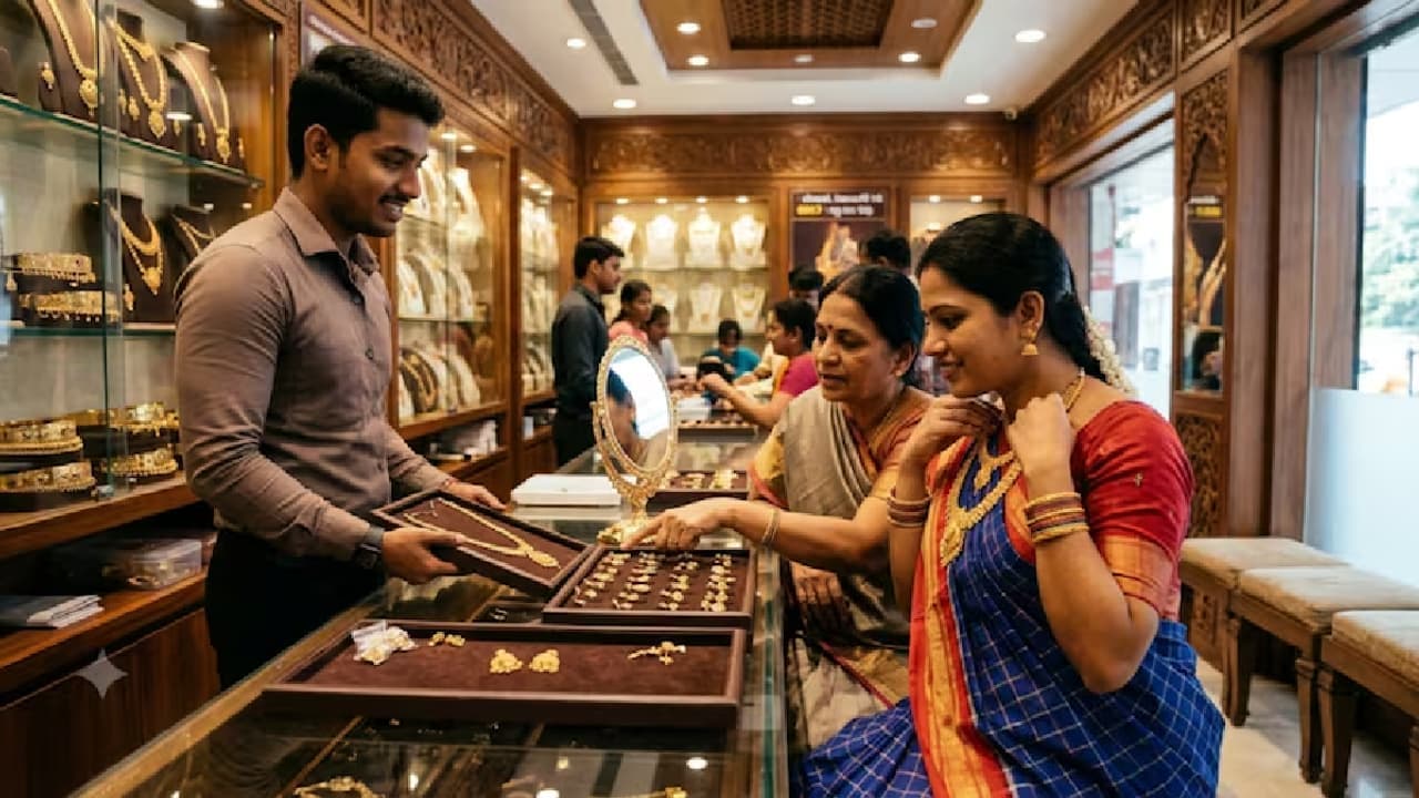 Gold Jewellery: ಚಿನ್ನ ಖರೀದಿಸಲು ಈಗ ಲಕ್ಷಗಟ್ಟಲೆ ಹಣ ಬೇಕಿಲ್ಲ: ಹೀಗೆ ಪ್ಲಾನ್ ಮಾಡಿದ್ರೆ ಸಾಕು!