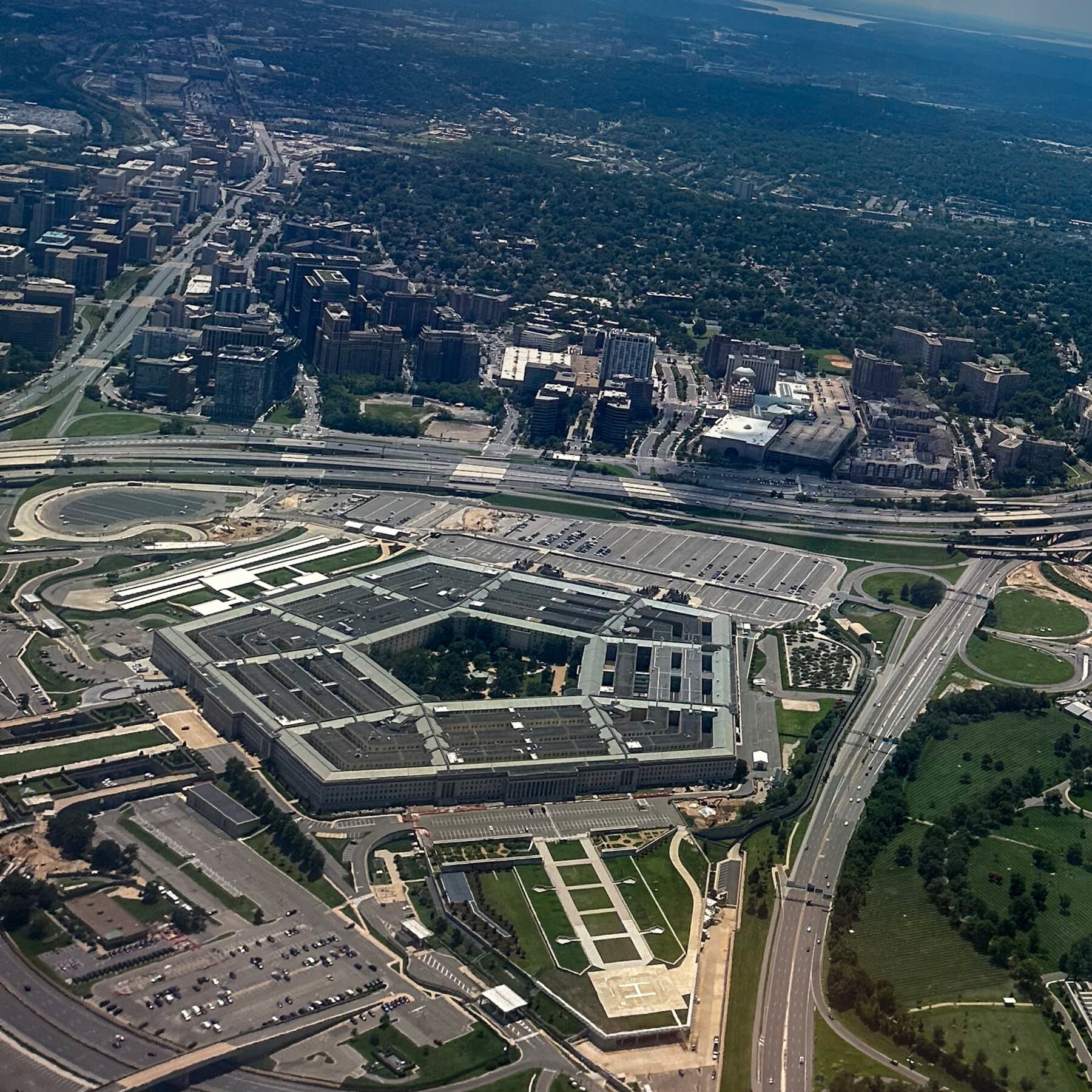 Pentagon Subjects Roughly 50 Members of the Joint Staff to Polygraph Tests in Expanded Leak Hunt