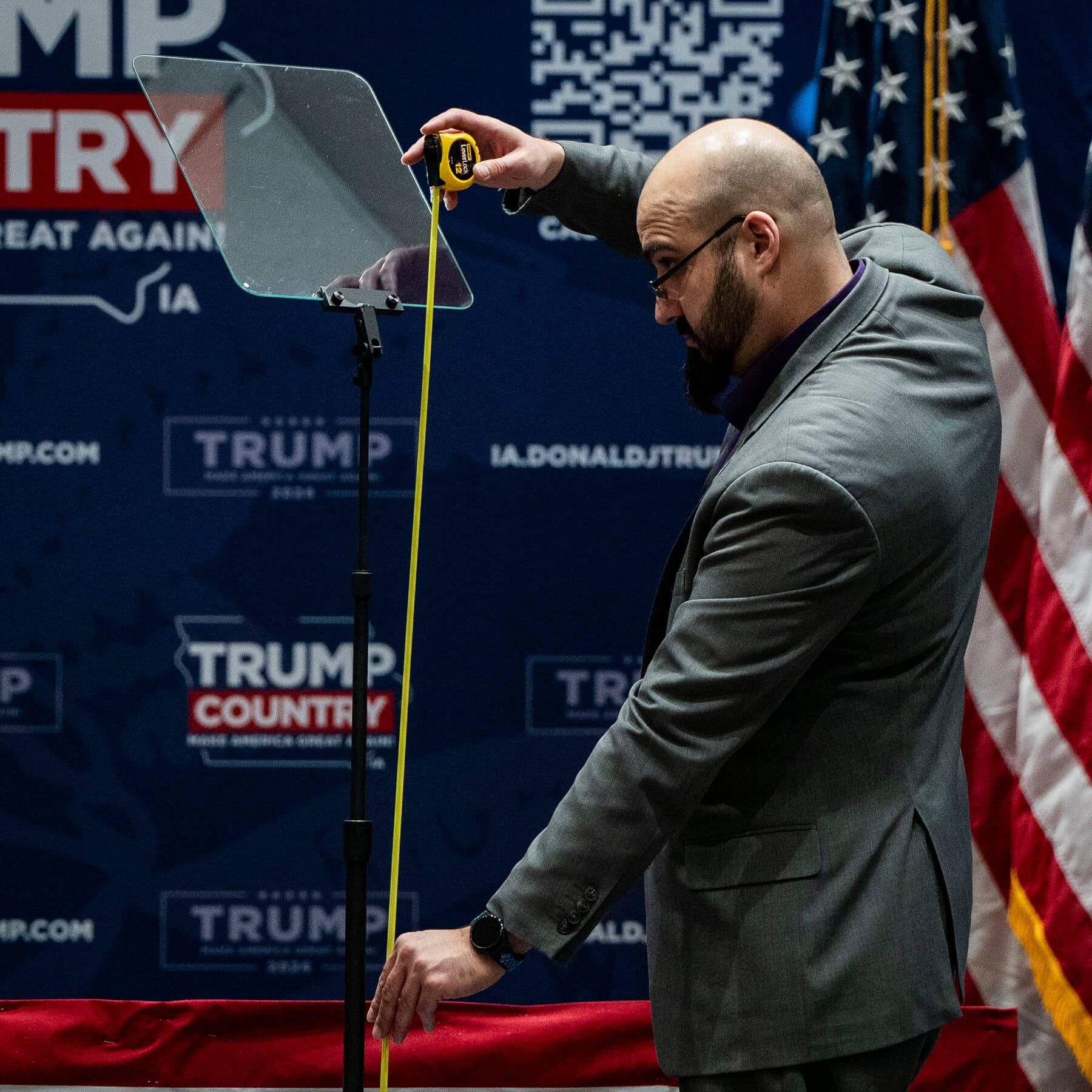 Teleprompter Operator Who Bet on Trump Speeches Is Ordered to Pay Fine