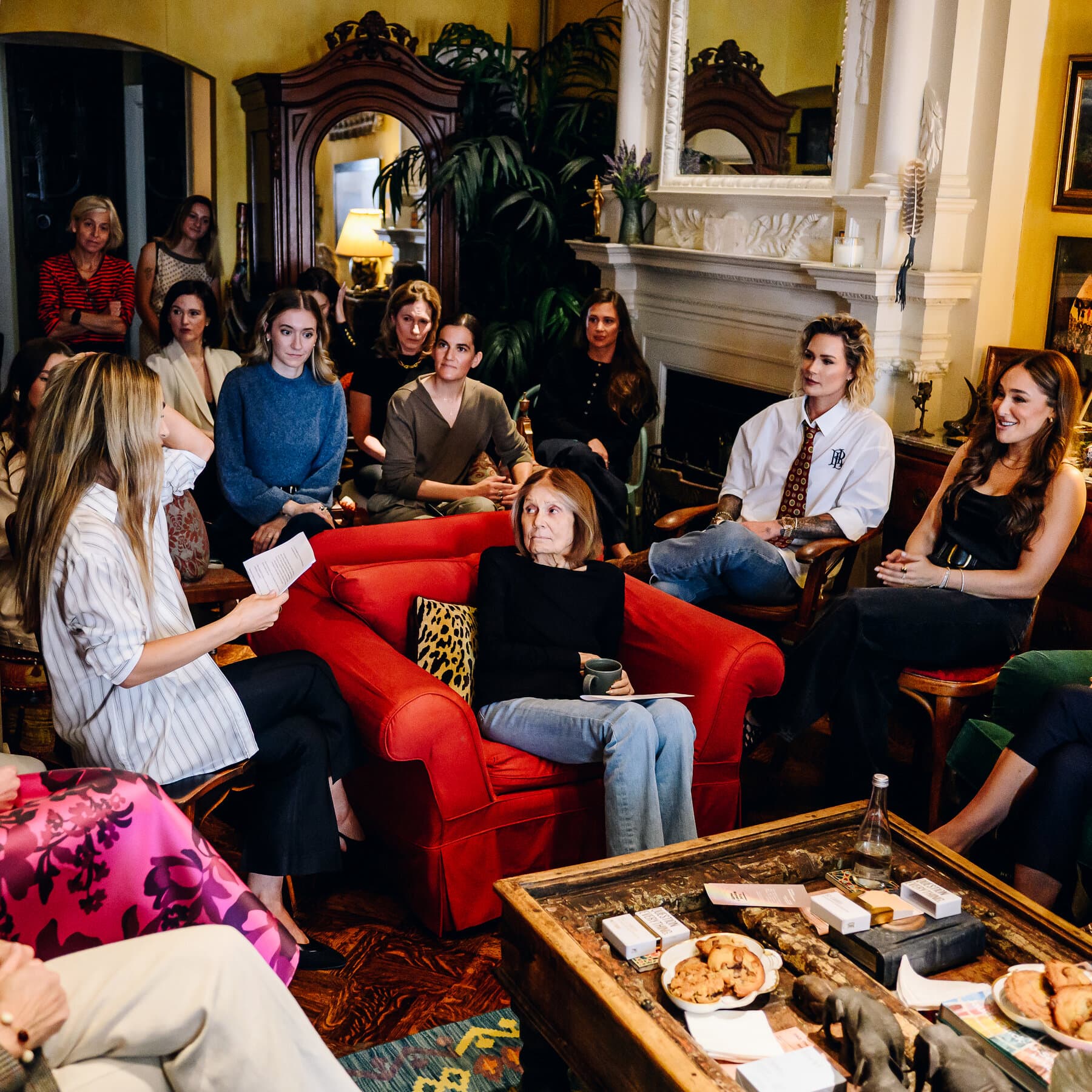 Gloria Steinem Stayed Positive, Even as the Manosphere Took Hold