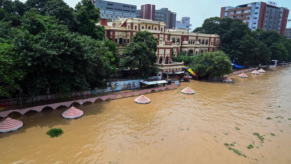 Rivers breach danger mark in Bihar, portend more flooding
