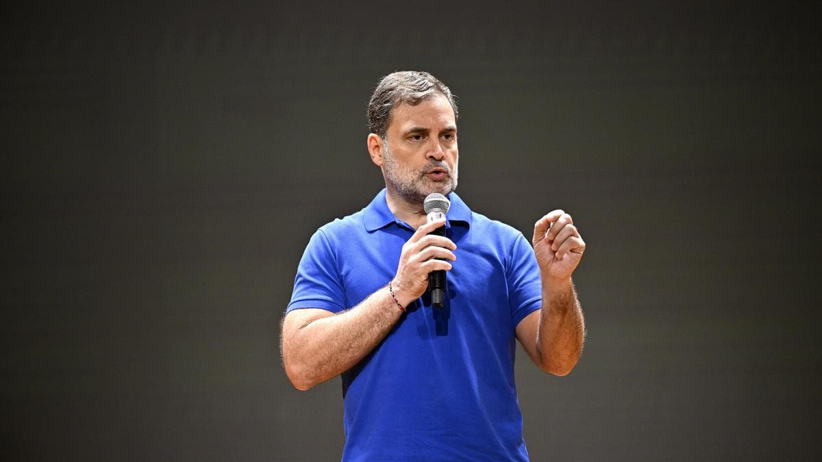 Rahul Gandhi asks party leaders to stand solidly by Congress ideology; gives jujutsu demo
