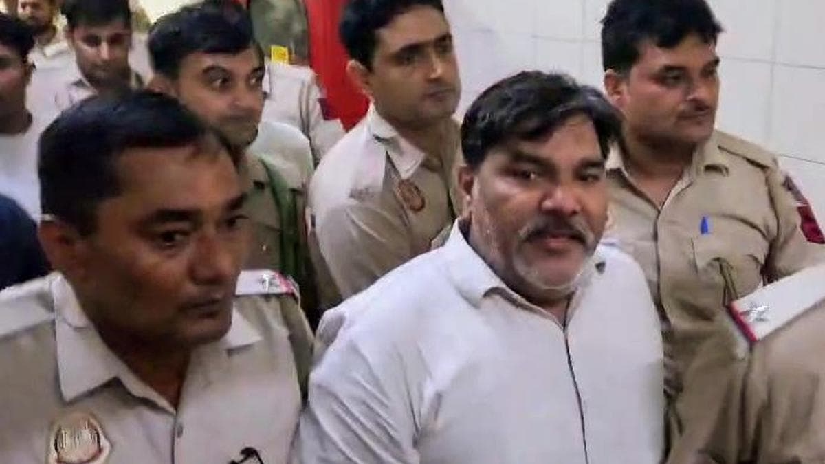 Delhi HC asks police to reply to ex-AAP councillor Tahir Hussain's appeal in IB officer murder case