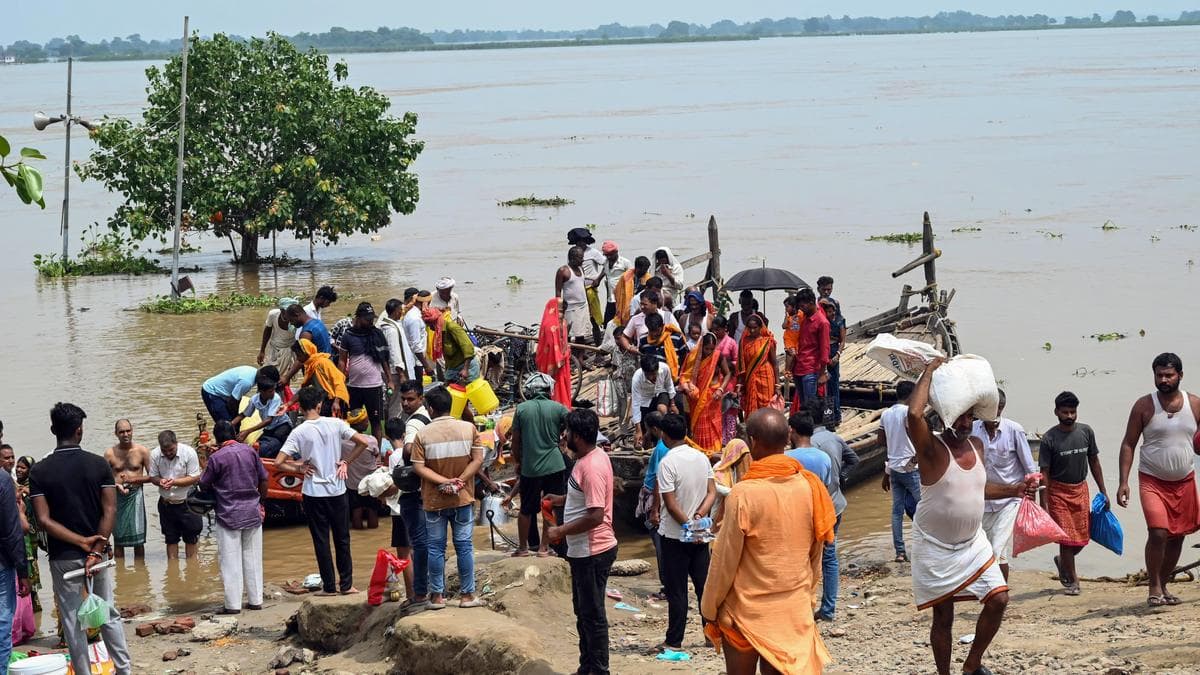 Tejashwi writes to PM Modi, urges him to grant ₹5,000 crore for Bihar floods