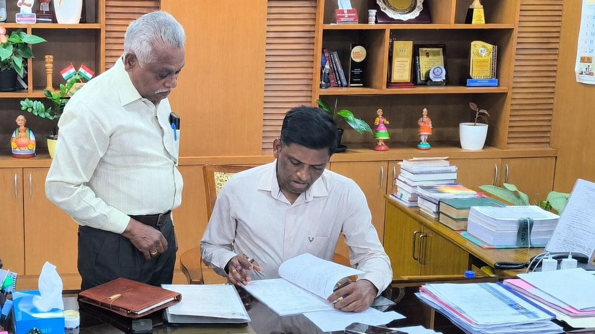 Federation urges Collector to act on pending civic issues