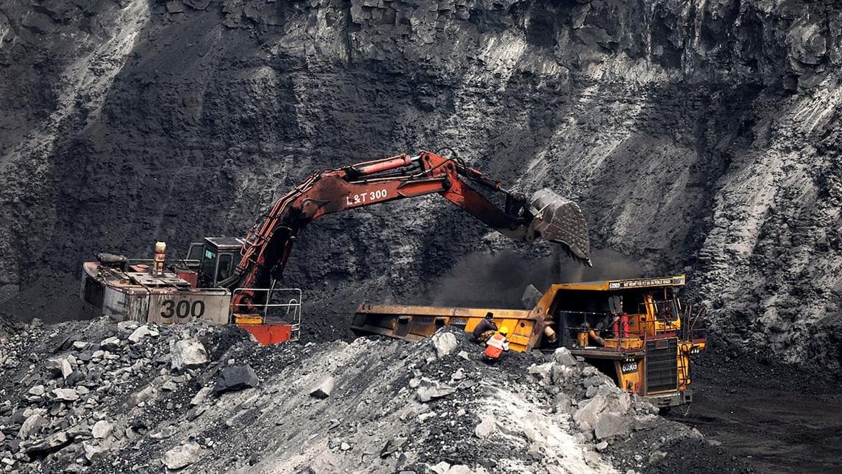 Coal production re-accelerates amid easing monsoon; daily output rises to 1.7 MT