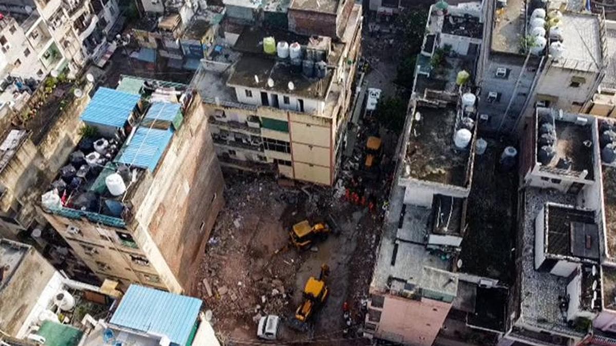 Top news of the day: Seven dead, owner nabbed after Delhi building collapse; Nepal floods death toll reaches 1,355 as nearly 5,000 still missing, and more