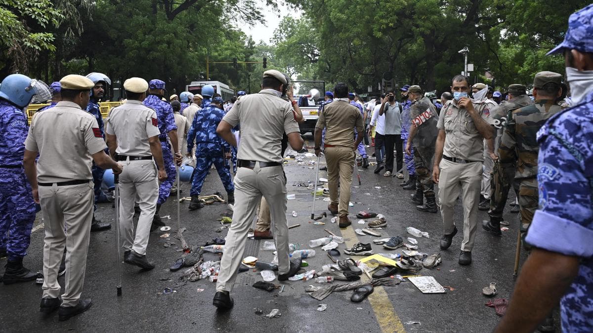 Pellet gun usage during Delhi protest: CRPF says not liable to disclose any information in RTI reply