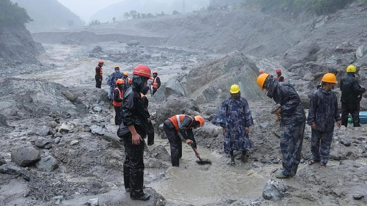 Nepal flood death toll rises to 669, more than 2,400 missing