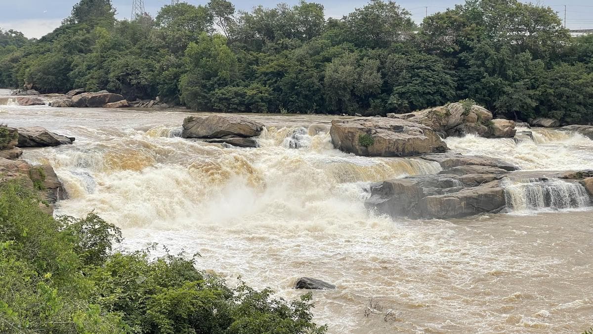 Complying with CWMA direction on Cauvery water release, Karnataka tells Supreme Court