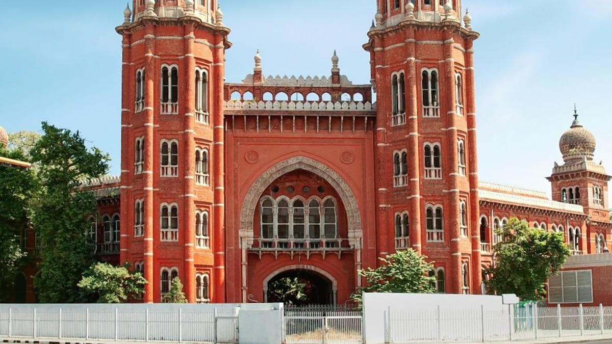 Tamil Nadu Assembly unanimously adopts resolution urging Centre to make Tamil principal language of Madras High Court