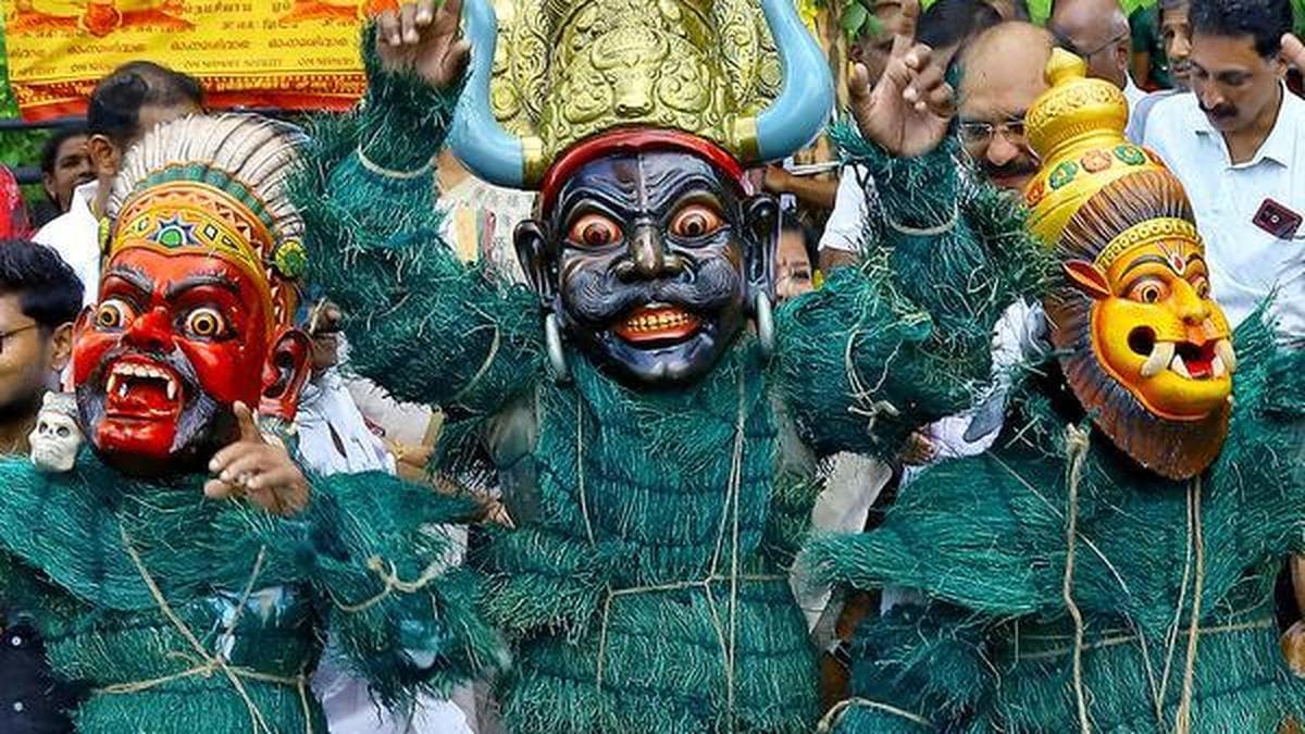 Thrissur Streets Come Alive as Vibrant Kummatti Performers Celebrate Onam