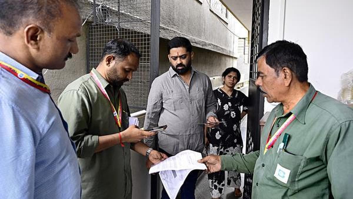 Bescom Seeks 30-Day Extension To Wrap Up Crucial Gruha Jyothi Survey