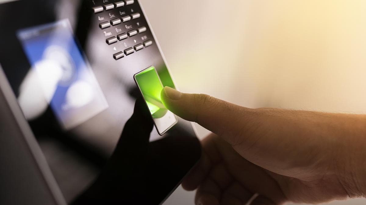 BJD opposes Odisha government’s proposal for biometric attendance for college students