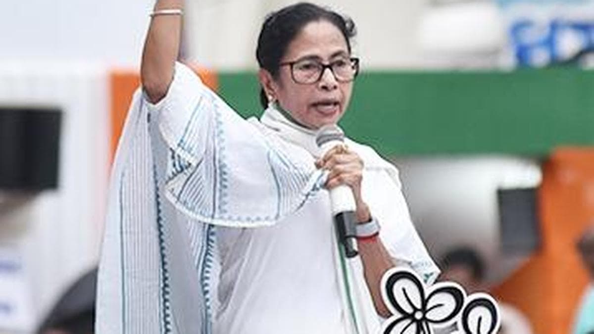 If attacks on TMC continue, will stage dharna outside BJP leaders' houses in Delhi: Former West Bengal CM Mamata Banerjee