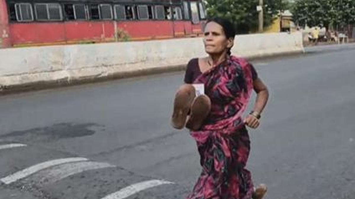 She ran barefoot for her daughters’ future and won much more than a race