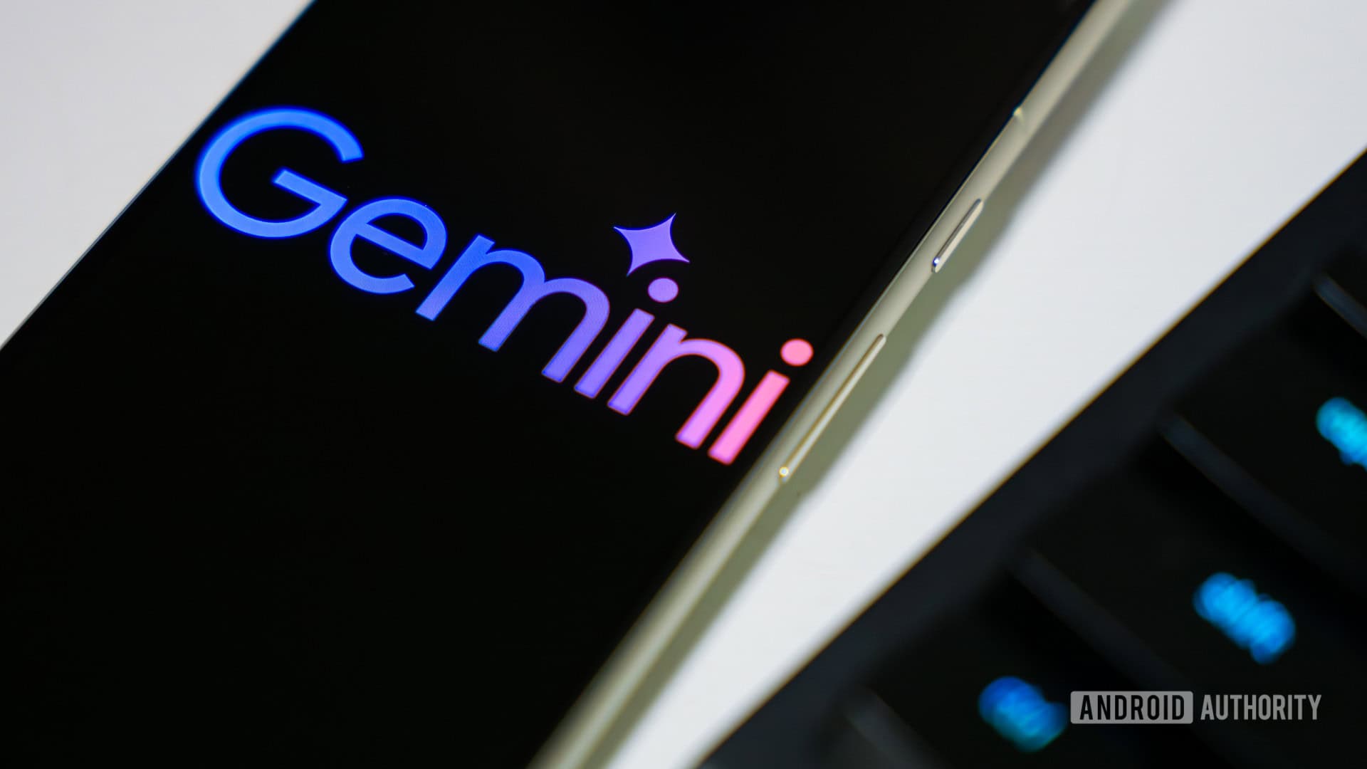 Google’s new Gemini feature aimed at multitaskers is starting to roll out