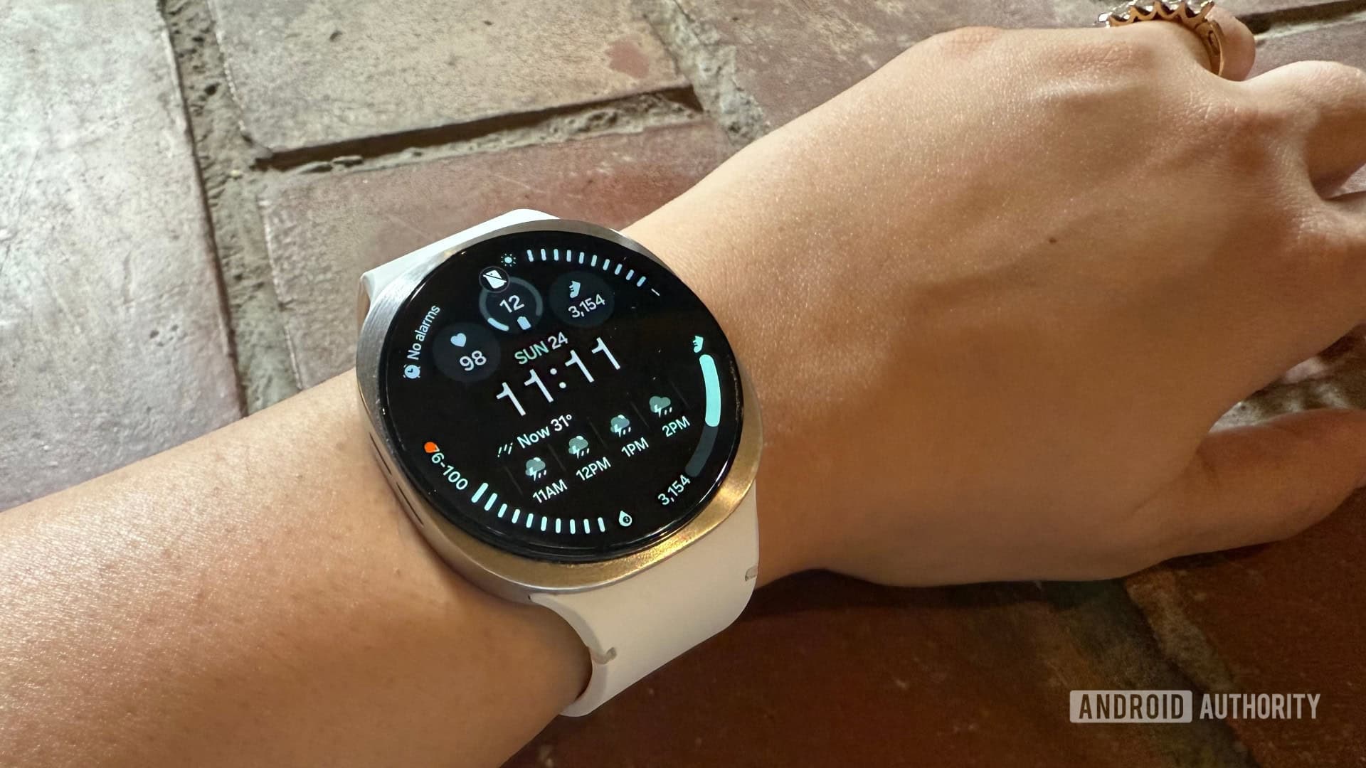 Galaxy Watch 8’s latest beta update fixes pesky AOD bug that showed the wrong time (!)
