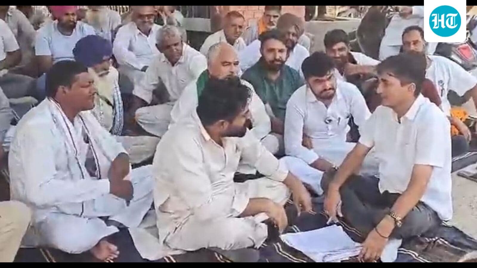 Farmers protest delay in paddy procurement in Jind, Fatehabad