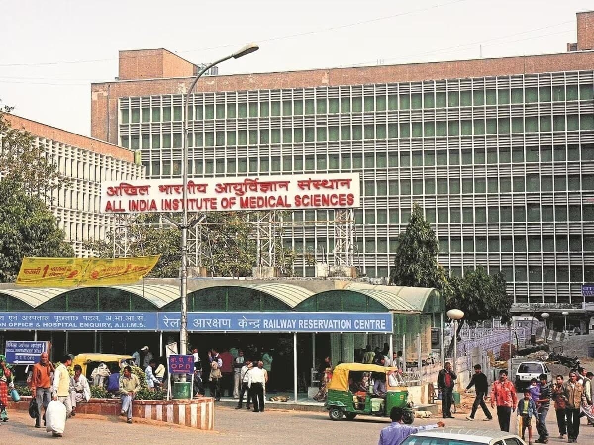 14 साल में बच्ची को नहीं मिला ऑपरेशन का नंबर, AIIMS में मौत; पिता ने शव लेने से किया इनकार