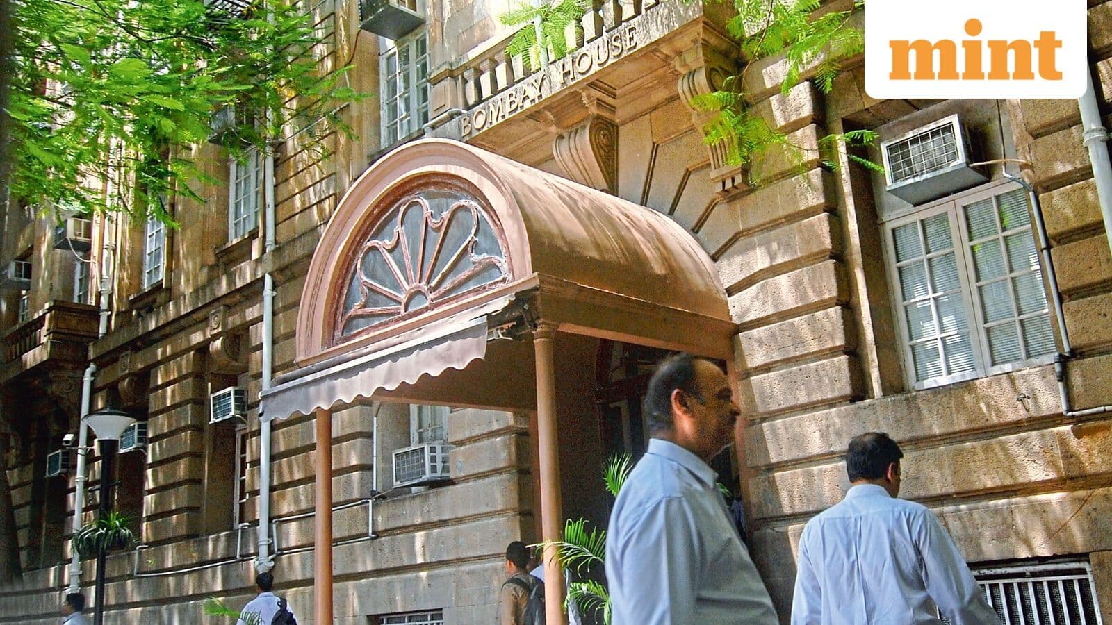 An email throws up fresh questions on Tata Sons' clean chit to top exec